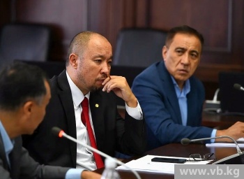 Мамасалиев: Фарид Ниязов, сиз эми коомчулукту жаңылыштыкка түртө албайсыз!
