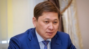 Сапар Исаков не плакал. В суде по ТЭЦ выступают обвиняемые