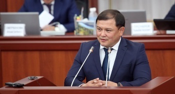 Исхак Масалиев ЖК төрагасы Жумабековду кызматынан алууну сунуш кылууда