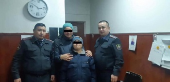 В Бишкеке потерялся ребенок. Таксист помог его найти