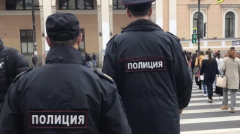 В Хабаровске продлили разбирательство по избиению полицейскими мигрантов