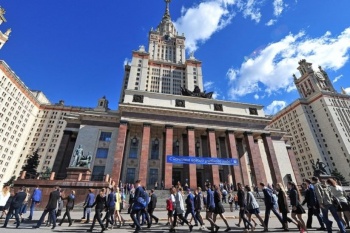 Многие кыргызстанцы отдают предпочтение вузам России