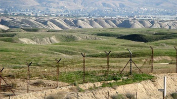 Тринадцать кыргызстанцев случайно перешли границу с Узбекистаном