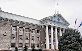 Запрет на митинги в Бишкеке был введен незаконно - Прокуратура