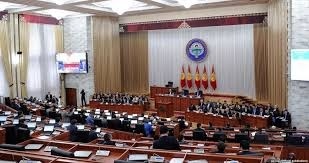 Комитет ЖК одобрил законопроект о финансировании партий