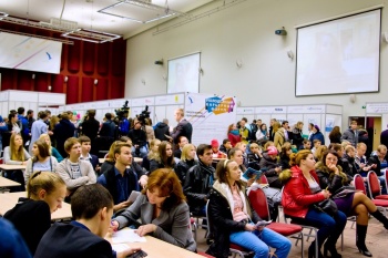 Молодые кыргызстанцы побывали на  форуме "Деловая Евразия" в Москве