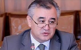Омурбек Текебаев: В нынешних условиях проведение референдума невозможно