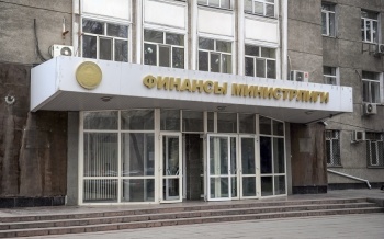 С начала апреля на соцвыплаты направлено почти 668 миллионов сомов