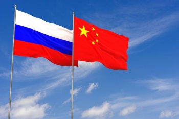 Китай высоко оценил позицию России в отношении происхождения COVID-19