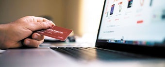 Парадоксы пандемии: социальная дистанция сближает банки и клиентов