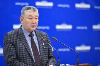 Усенбаев о самообращении: Пациенты не могут сказать, где были и с кем