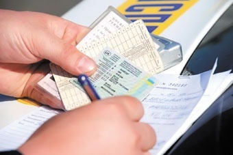 Минюст предлагает упростить  регистрацию автомобилей