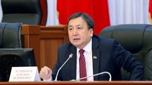 Как дальше сложится карьера младшего брата президента?