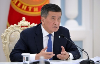 Жээнбеков призвал руководителей регионов усилить борьбу с коронавирусом