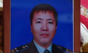 В Бишкеке прошли поминки в честь памяти полковника ГКНБ Ниязбекова