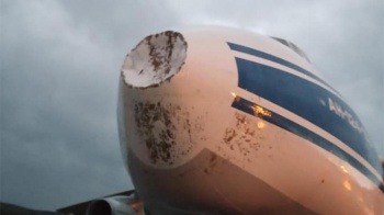 Удар молнии получил самолет компании FlyArystan в аэропорту Казахстана