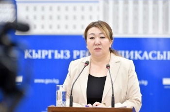 Акматова: пациентам с COVID-19 достаточно сделать рентген легких вместо КТ