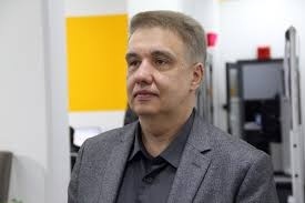 При базарном парламентаризме нет партий – эксперт о новых политобъединениях