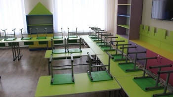 В кафе и баню можно, а в детский сад нельзя?