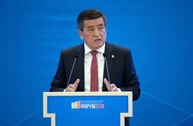 Президент ознакомился с цифровизацией системы образования на примере ОшГУ