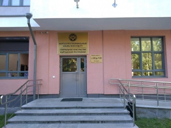 Кыргызстанцам в РФ помогают готовиться к выборам мобильные группы