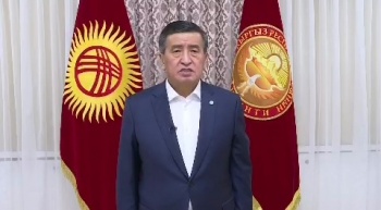 Сооронбай Жээнбеков выступил с новым видеообращением (видео)