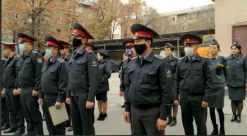 Большая часть нагрузки - на плечах участковых милиционеров