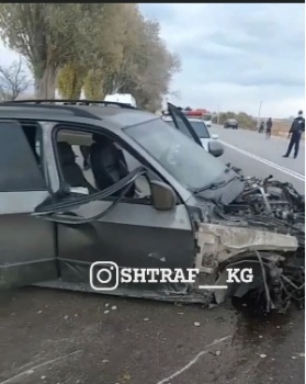 На трассе Балыкчы-Каракол в ДТП погибла женщина с ребенком