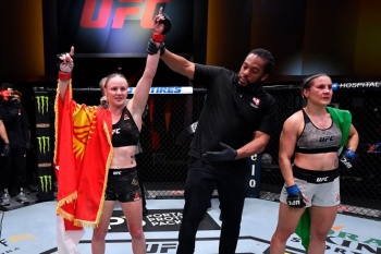 Валентина Шевченко победила Дженнифер Майю и защитила титул чемпионки UFC