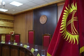 Решение КП: Власть устранила риски, но противостояние еще впереди