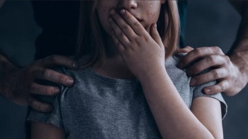 В Токмоке девочка заявила об изнасиловании отчимом. Милиция расследует дело