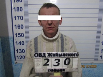 В Жайылском районе мужчина убил приятеля, а тело бросил в канализацию
