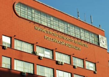 Минсельхоз РФ заявил о нехватке трудовых мигрантов в аграрном секторе