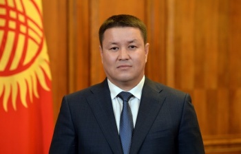 Талант Мамытов поздравил кыргызстанцев с Рождеством Христовым