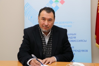 Кандидат в президенты Арстанбек Мыктыбек заявил о создании политпартии