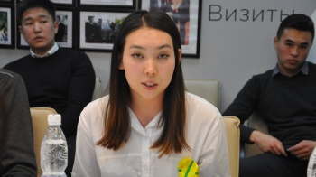 "Молодежь Кыргызстана не должна оставаться наедине со своими проблемами"