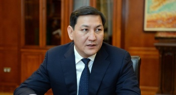 Бывший глава ГКНБ Абдил Сегизбаев находится на допросе в ГКНБ