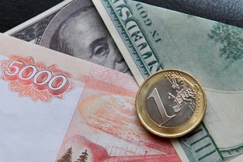 Владимира Путина предложили поместить на пятитысячную купюру