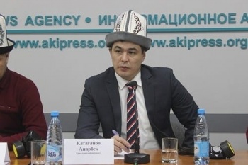 Гражданский активист предложил себя в качестве премьер-министра КР