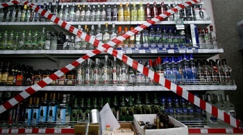 В Ошской области изъяли более 20 тысяч бутылок нелегального алкоголя