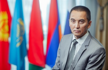 Кайкиев: Страны ЕАЭС наладят "зеленые коридоры" для транспортировки грузов