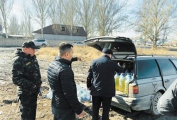 В Бишкеке Профсоюзная превратилась в бензиновую