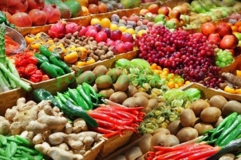 Сначала сахар, теперь и картофель. В КР продолжают дорожать продукты