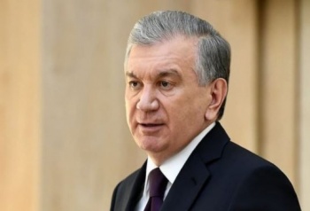 Президент Узбекистана ввел наказание за оскорбление самого себя