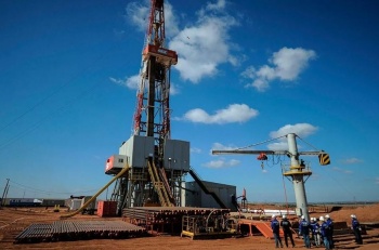Россия выделит $900 млн на разработку газового месторождения в Узбекистане
