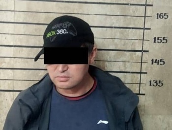 Задержан подозреваемый в краже 10 тысяч долларов на Ошской рынке