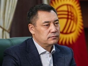 Жапаров: В первую очередь нужно повышать зарплаты, пенсии и пособия
