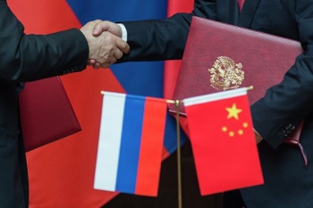 КНР будет оказывать поддержку РФ на фоне ужесточения западных санкций