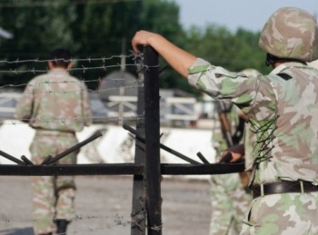 В ходе боевых столкновений с таджикской стороной погибли трое пограничников