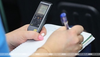 Лукашенко запретил СМИ освещать митинги в прямом эфире
